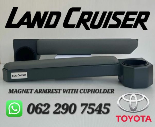 Landcruiser armrests with cup holder